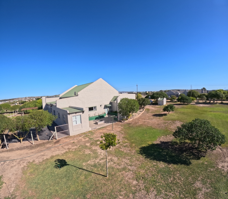 8 Bedroom Property for Sale in Long Acres Country Estate Western Cape